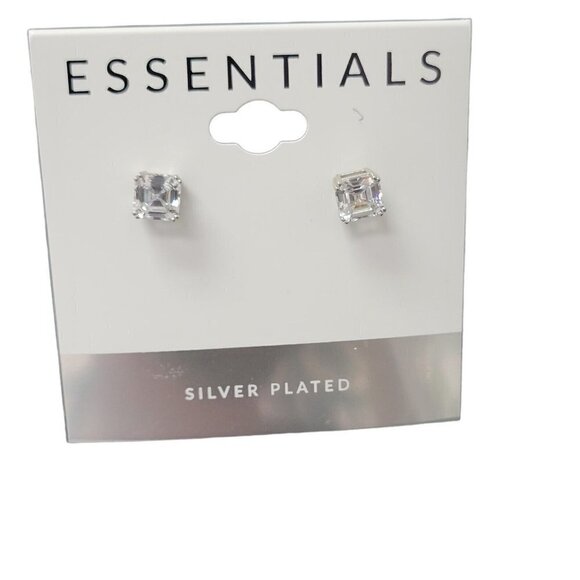 WOMEN'S Essentials Brand Silver Plated Earrings. - Picture 1 of 3